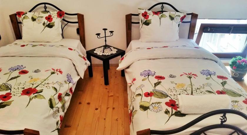 The Old House Guest Rooms And Apartament Plowdiw Exterior foto