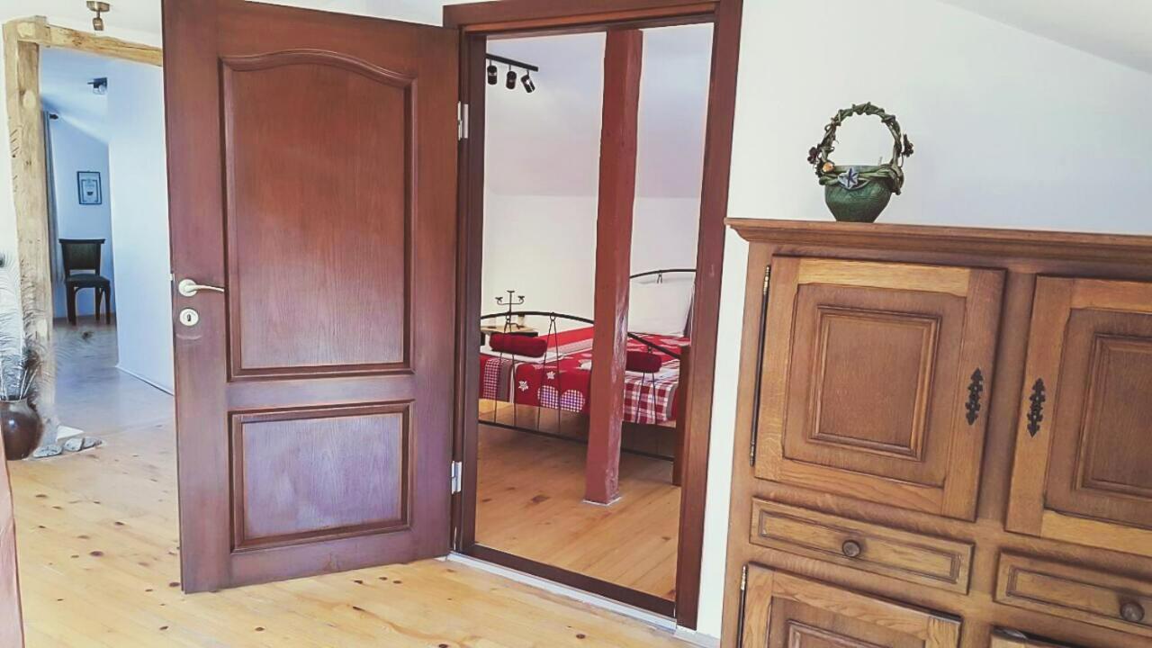 The Old House Guest Rooms And Apartament Plowdiw Exterior foto