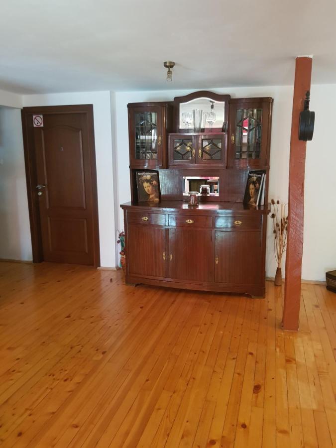 The Old House Guest Rooms And Apartament Plowdiw Exterior foto