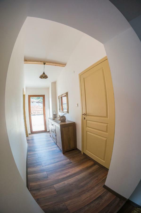 The Old House Guest Rooms And Apartament Plowdiw Exterior foto