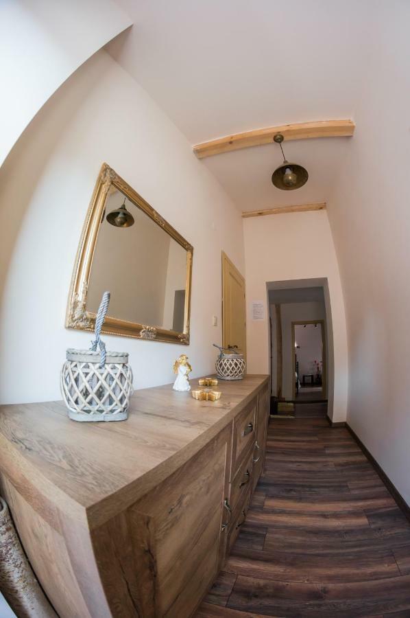 The Old House Guest Rooms And Apartament Plowdiw Exterior foto